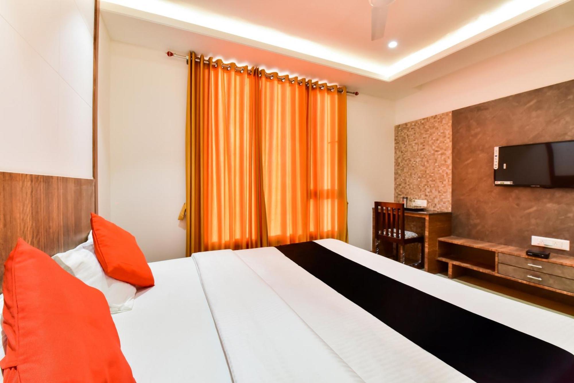 Capital O Maurya Inn Dzsódhpur Kültér fotó